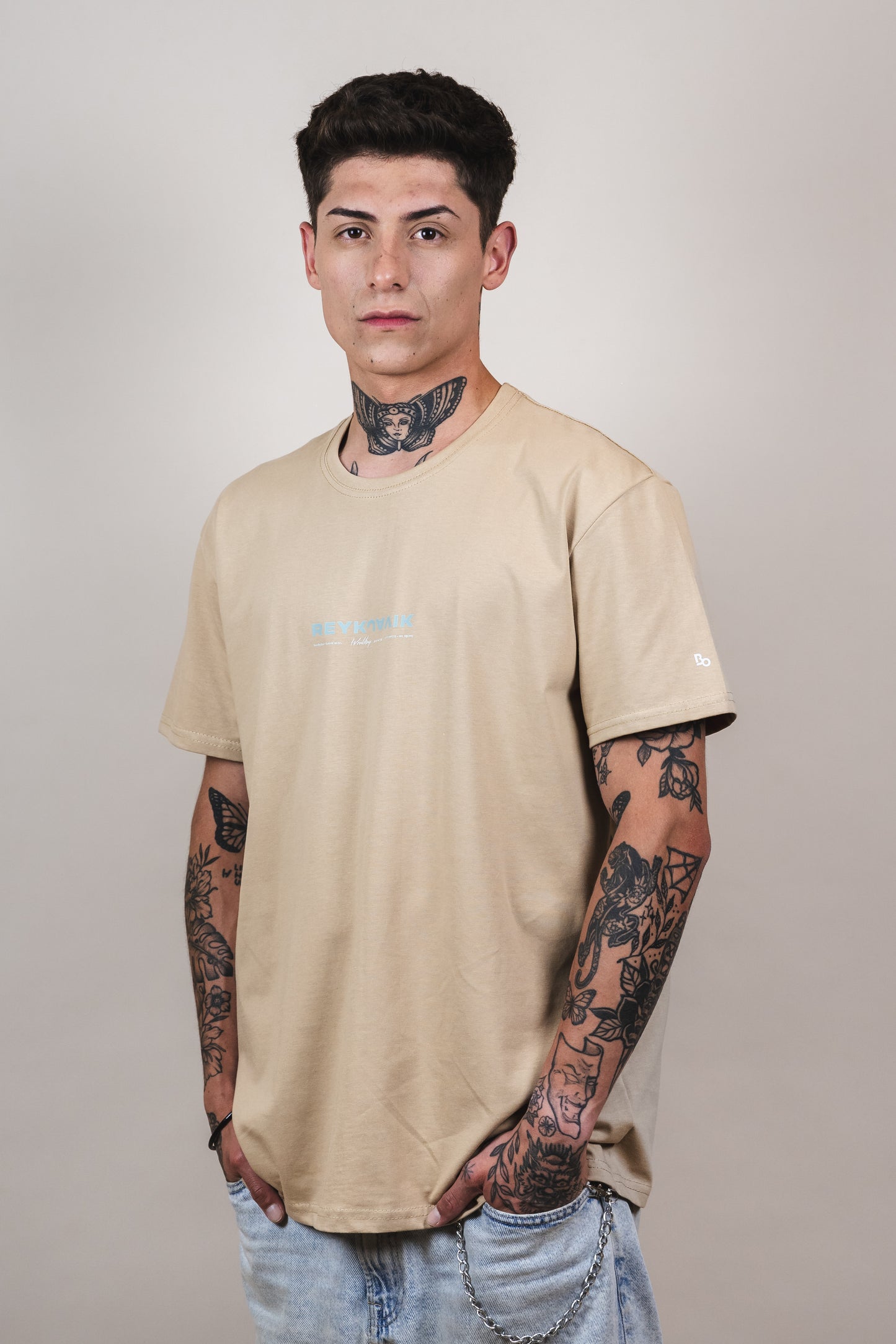 T-shirt - Reykjavik Beige Bo collection - ICELAND SERIES