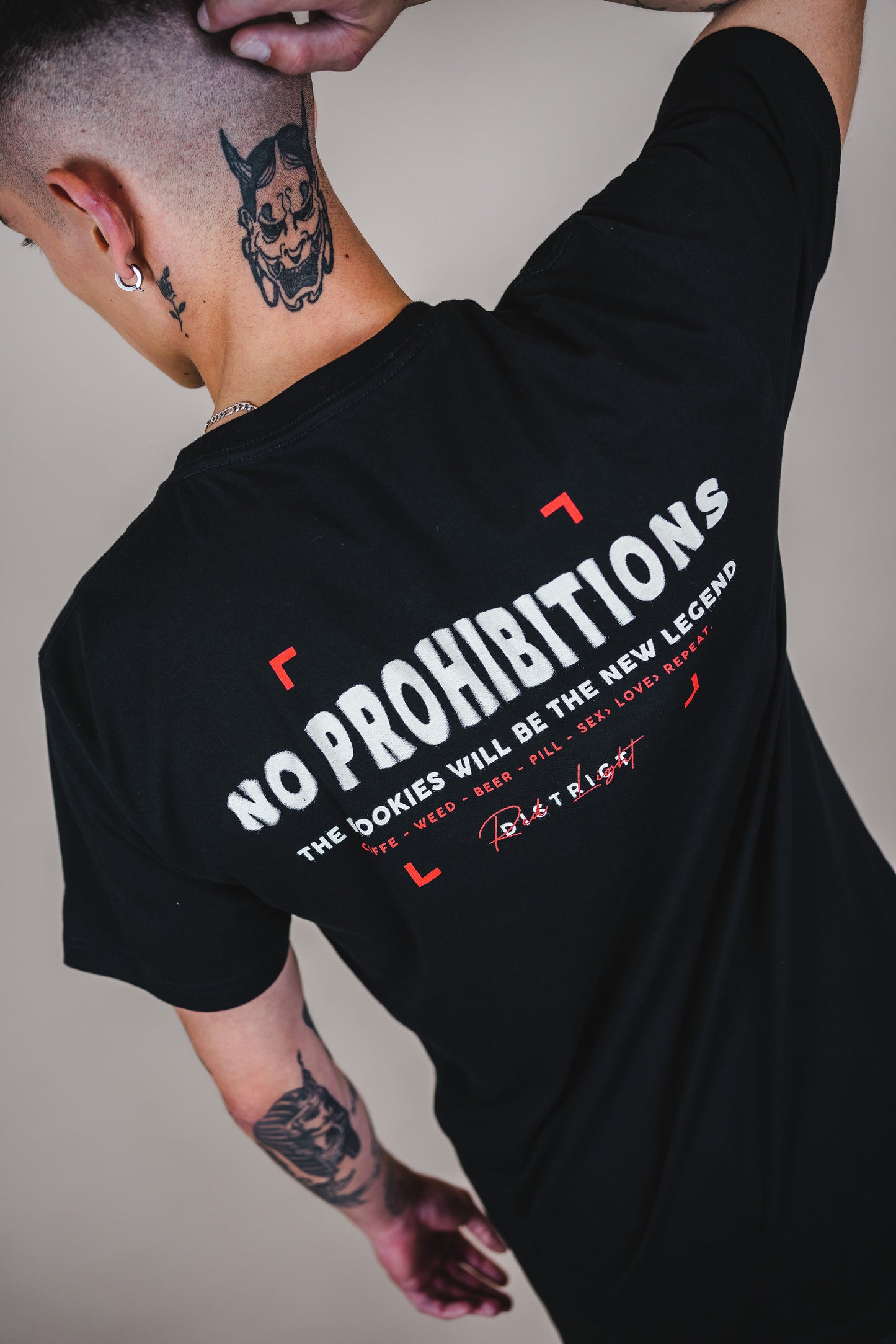 T-shirt - Red light no prohibitions black - AMS DISTRICT SEASON